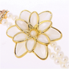 Lady Luxury White Flower Pearl Quartz Bracelet Watch